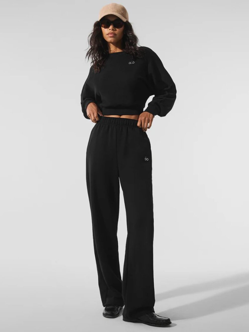 alo Black Cropped Accolade Crewneck size Small